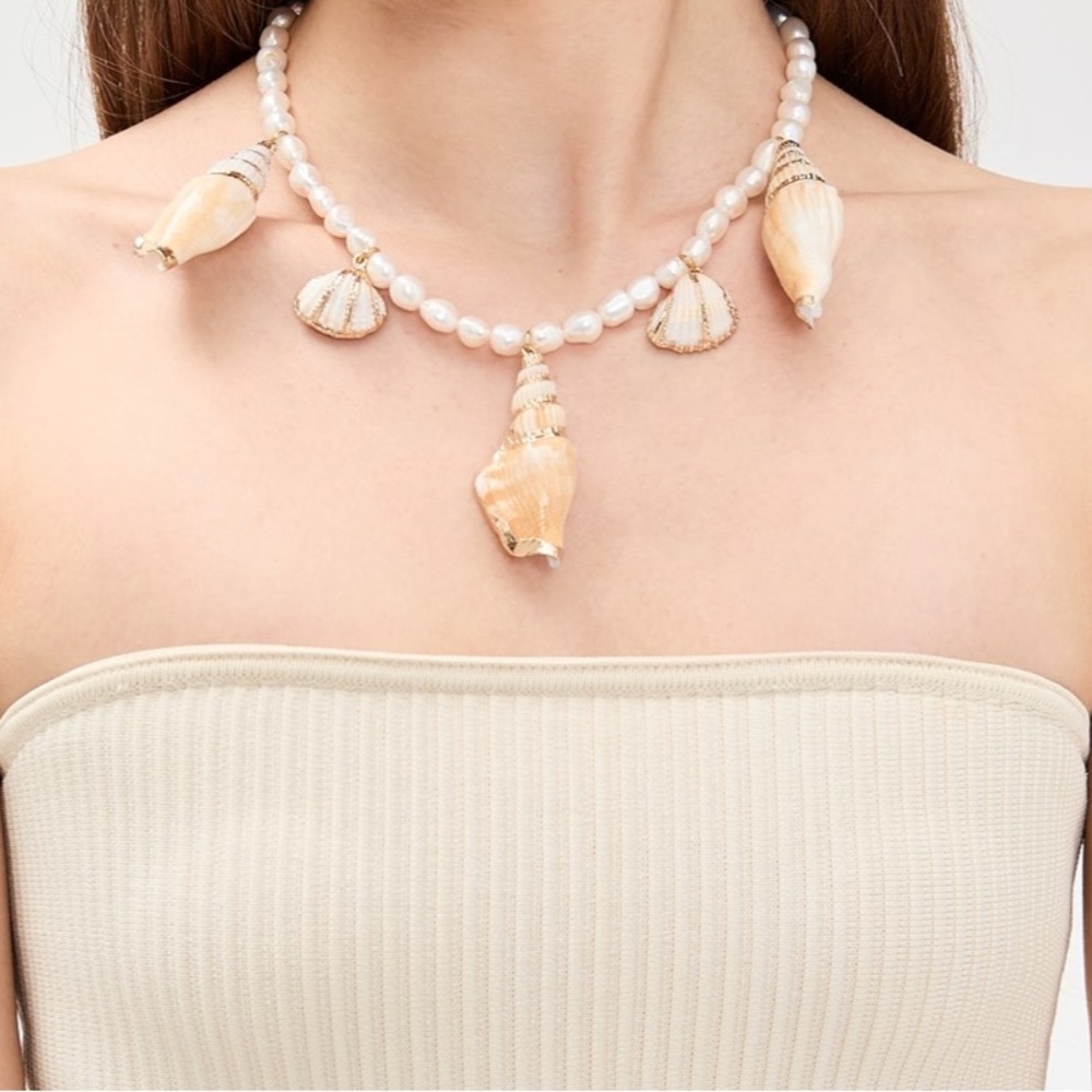 Gold-Accent Pearl Necklace with Cream Shell Charms